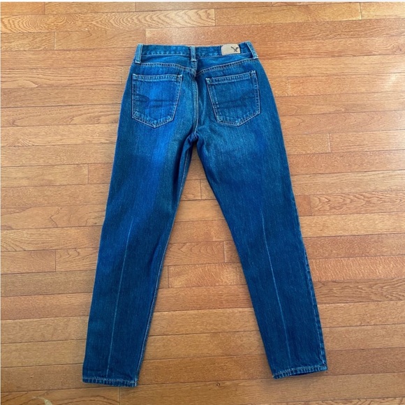 American Eagle Vintage Hi Rise Button Fly Jeans - Picture 2 of 6